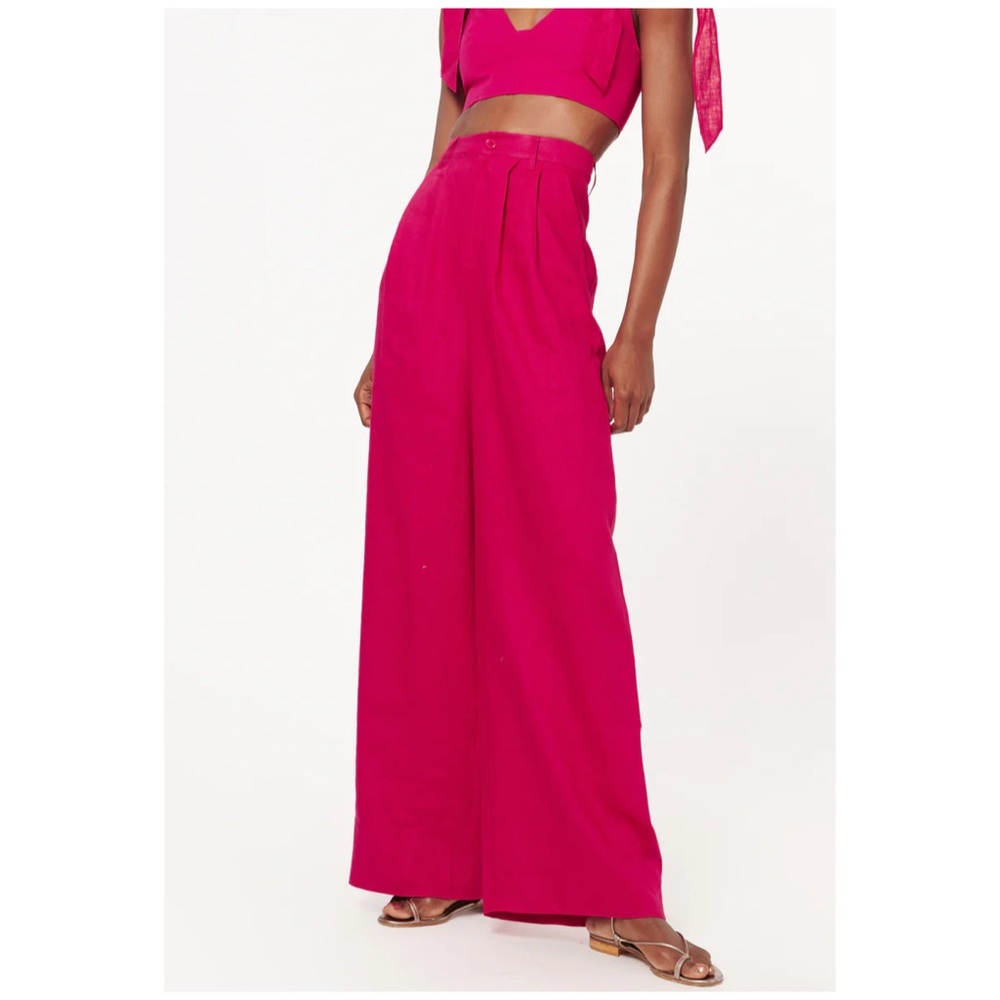 CAMI NYC the Rylie Pant in Raspberry - Picture 2 of 16